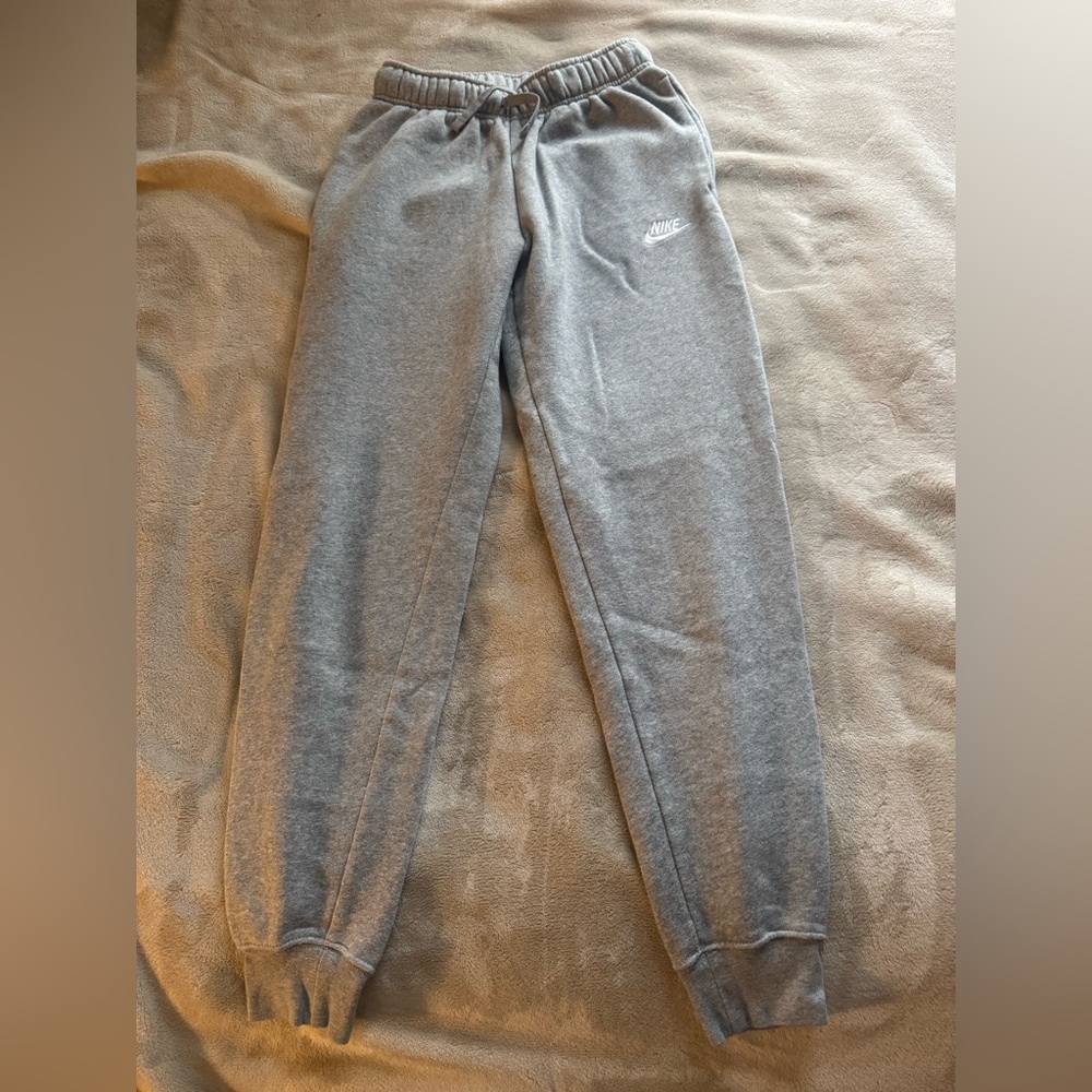 Nike joggers